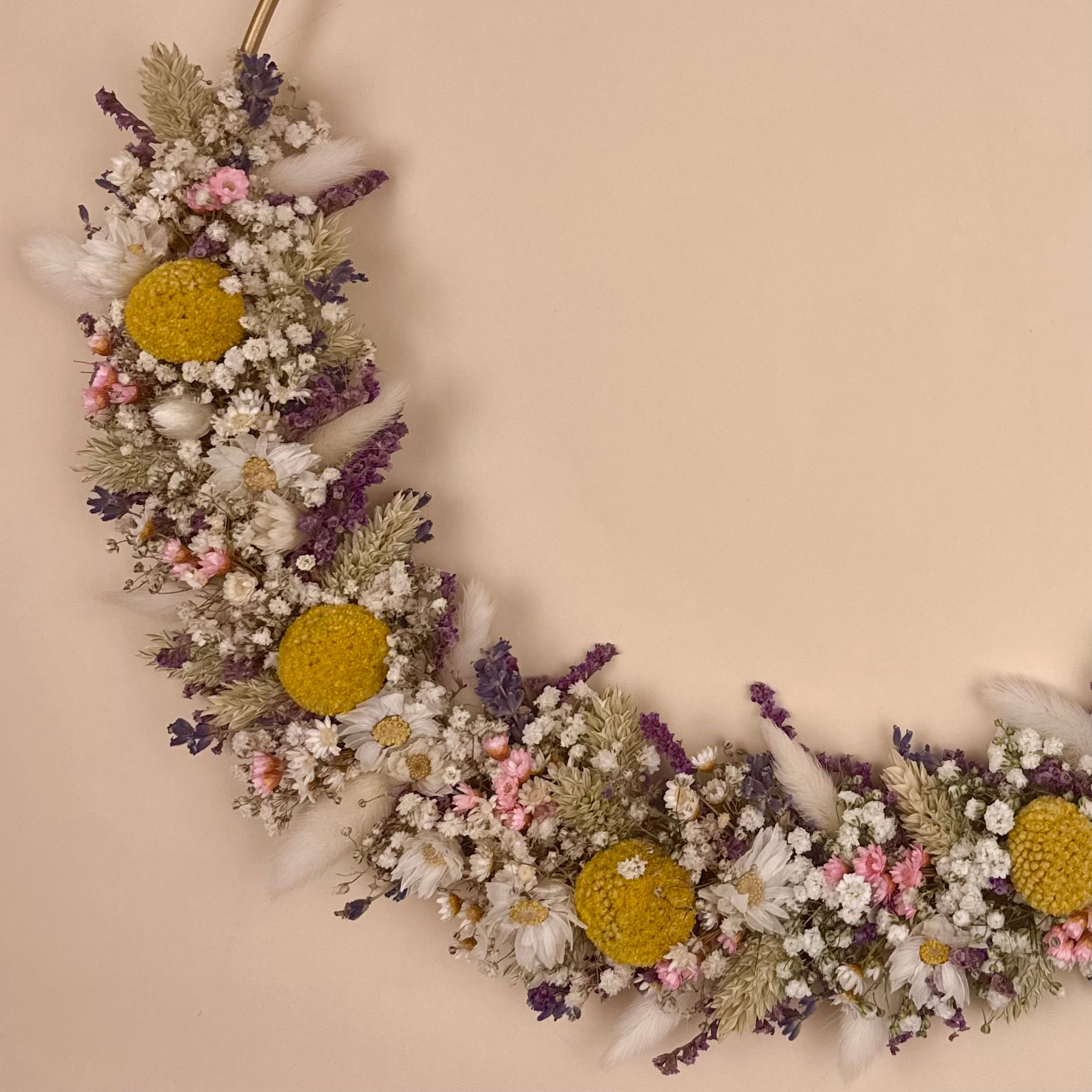 Trockenblumenkranz
handgefertigt