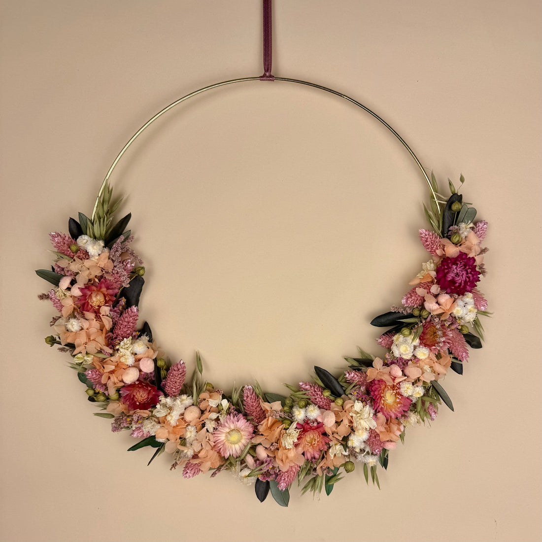 Handgefertigter Trockenblumenkranz