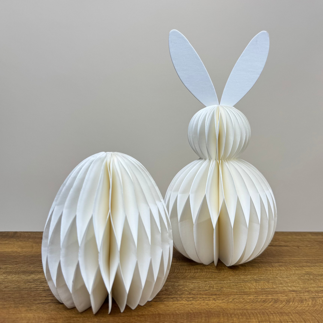 Papier Osterei mit Hase
Osterdeko
Osterdekoration