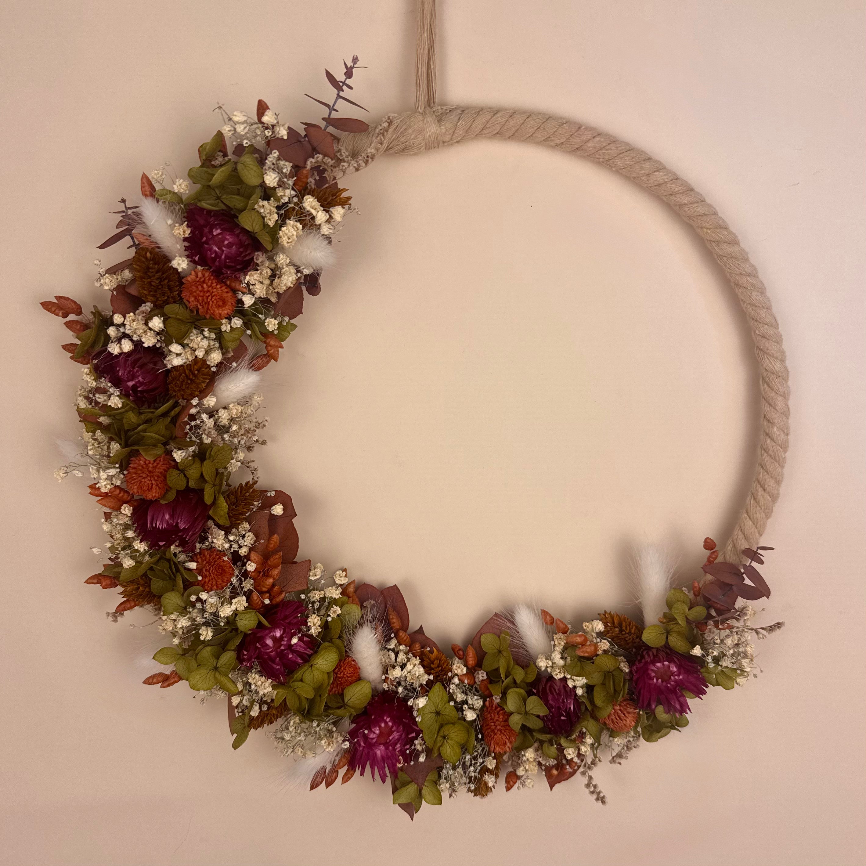 Trockenblumenkranz
Herbstkranz
Türkranz